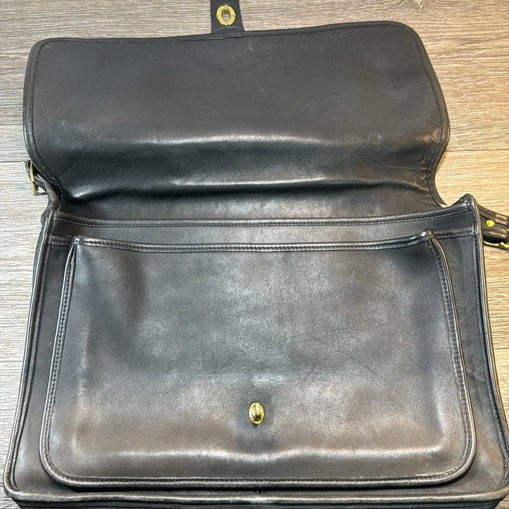 Vintage Coach messenger bag - Picture 3 of 11